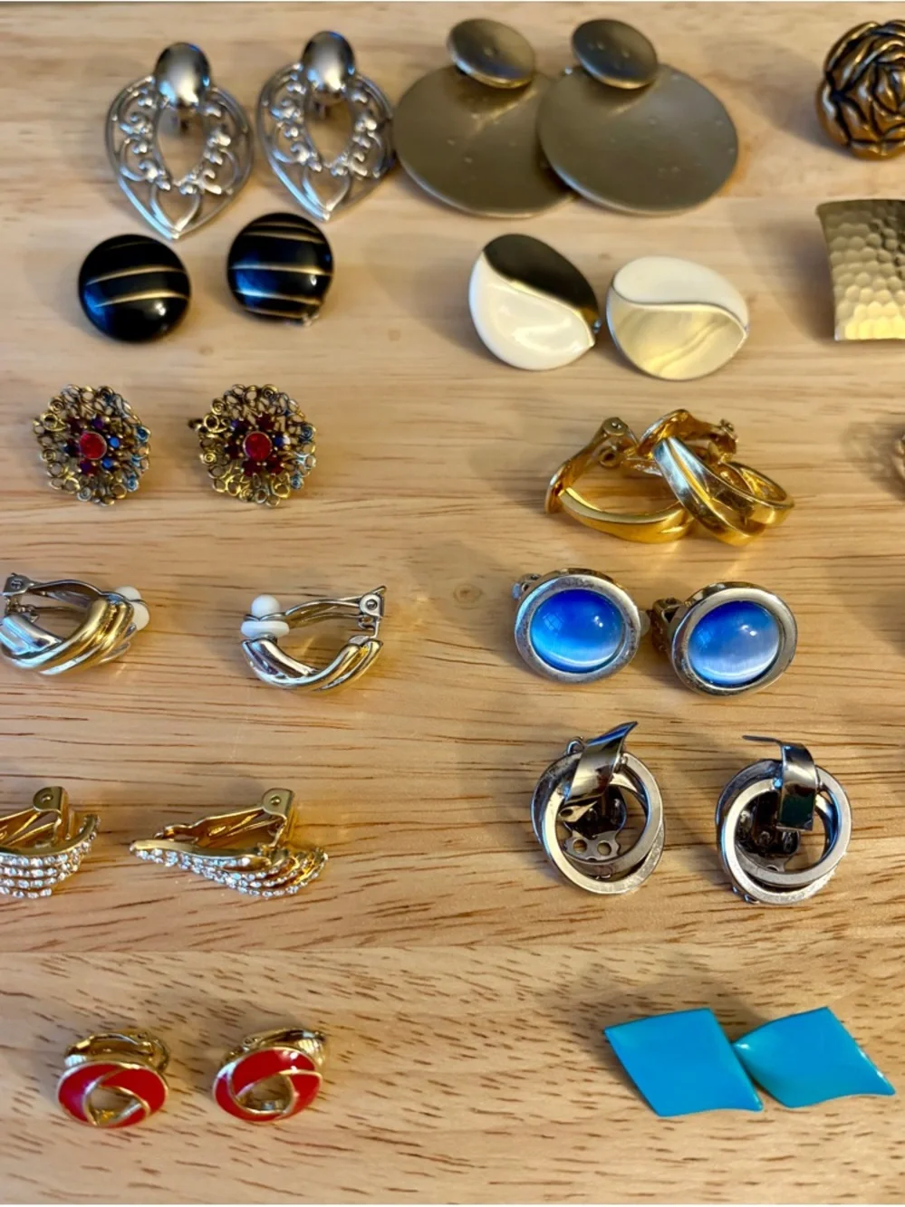 Earring Bundle Clip-On Earrings - Picture 2 of 13